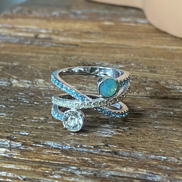 Lia Sophia “Spun Sugar” Ring - Picture 1 of 4